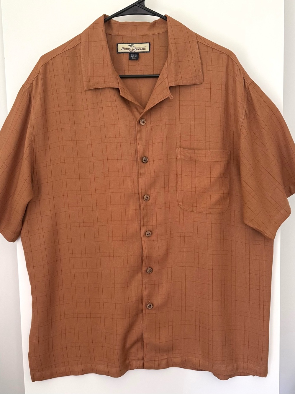 Tommy Bahama Men 100% Silk Short Sleeve Camp Shirt - Rust